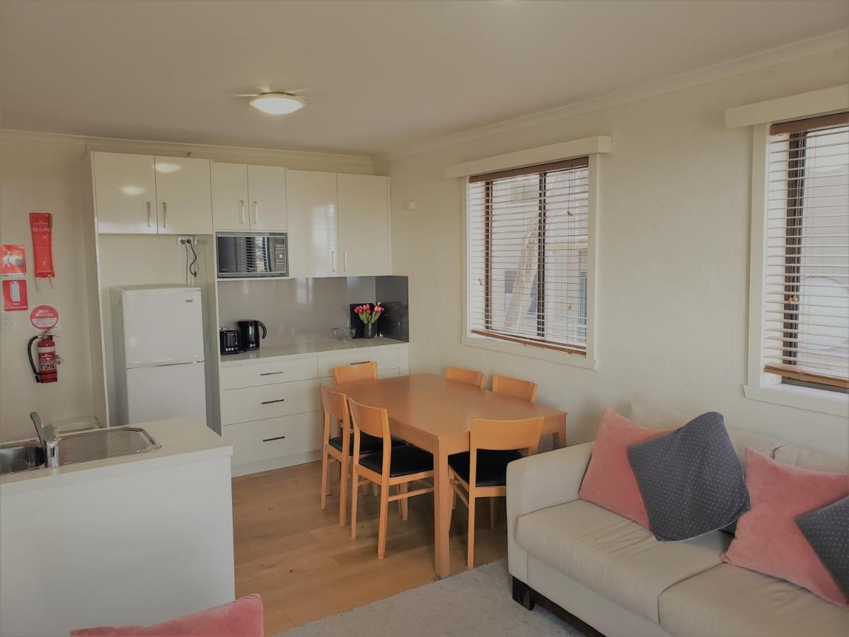 Enzian Hotel Mt Buller マウント・ブラー エクステリア 写真