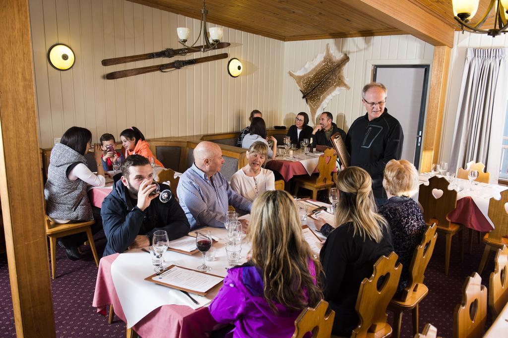 Enzian Hotel Mt Buller マウント・ブラー エクステリア 写真