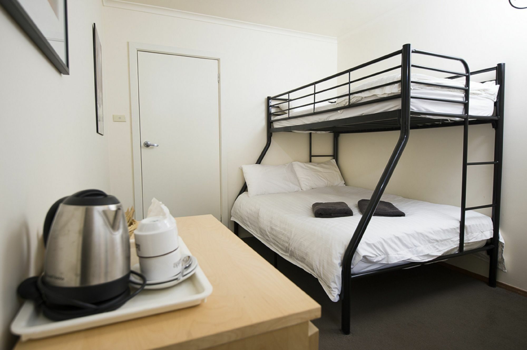 Enzian Hotel Mt Buller マウント・ブラー エクステリア 写真