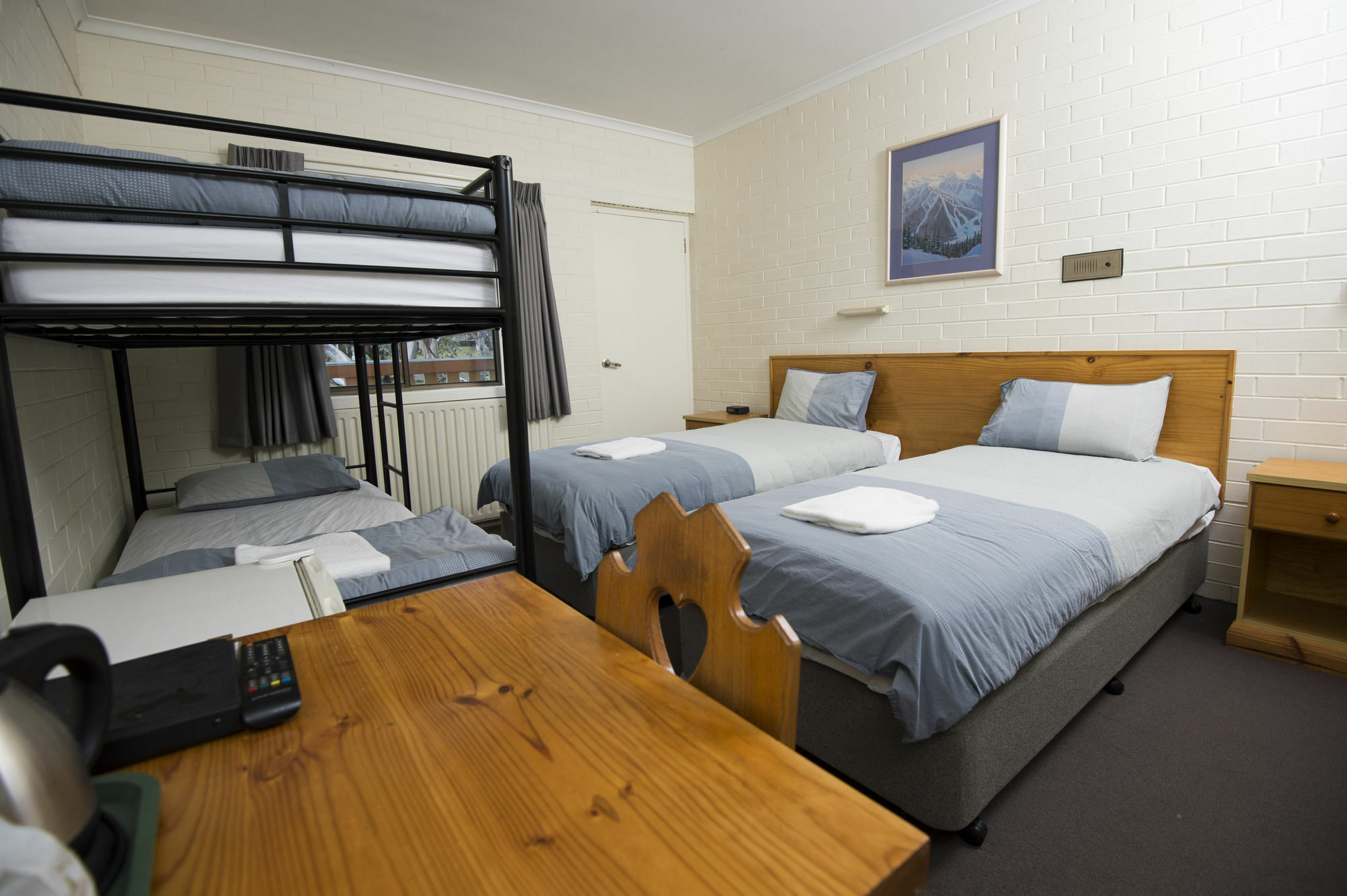 Enzian Hotel Mt Buller マウント・ブラー エクステリア 写真